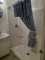 Three Islands Motel