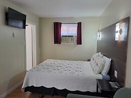 Three Islands Motel