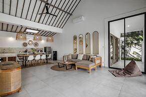 Villa Moju by Alfred in Bali