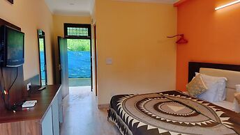 Ishwar Guest House