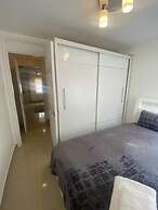 Charming 1-bed Apartment in Chigwell