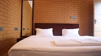 Smilestay Shree Jayaganga Arcade