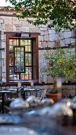 Belmondo Suites Old Town
