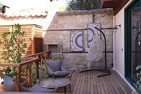 Belmondo Suites Old Town