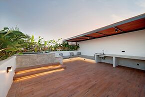 Paradise Living Villa Canggu