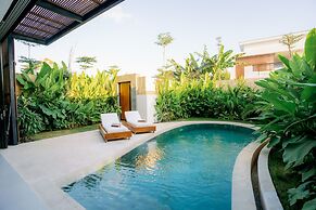 Paradise Living Villa Canggu