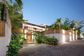 Paradise Living Villa Canggu
