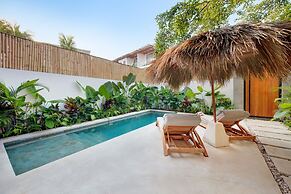 Paradise Living Villa Canggu
