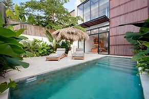Paradise Living Villa Canggu