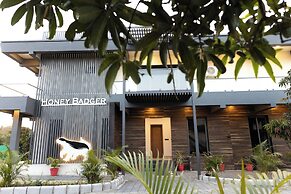Daksh Eden Greenz -A Luxury Resort