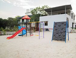 Daksh Eden Greenz -A Luxury Resort