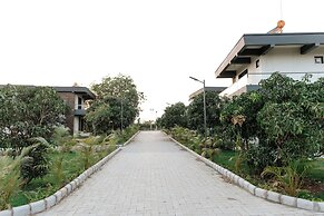 Daksh Eden Greenz -A Luxury Resort