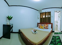 Amparo's Tourist Inn