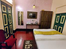 Tulin Heritage Bungalow