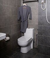 Neu Suites 3rdNvenue by Perfect Host