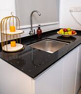 Neu Suites 3rdNvenue by Perfect Host