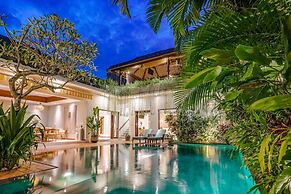 Frangipani Villa Merah at Berawa