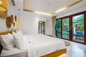 Frangipani Villa Merah at Berawa