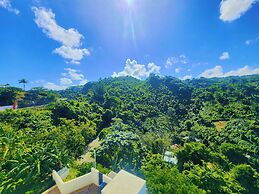 Sunset Villa with Infinity Pool
