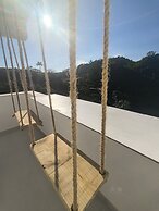 Sunset Villa with Infinity Pool