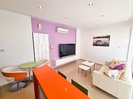 City Vibrance Apartment