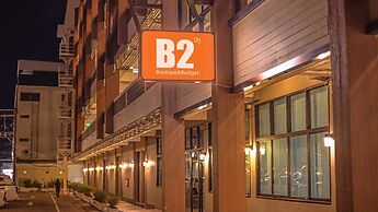 B2 Korat Night Market Boutique