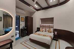 Vrinda Hotel