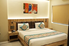 Vrinda Hotel