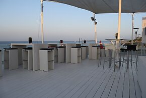 Pola Costa Beach Hotel Apartment