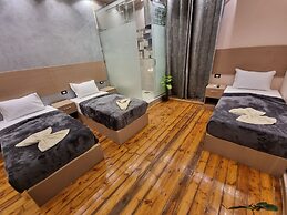 Cairo plaza 2 hotel
