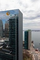 Toronto. 14 York 35 Floor