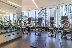 Toronto. 14 York 35 Floor