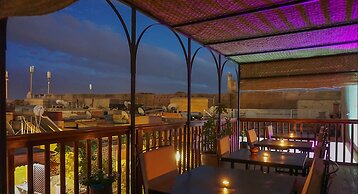 Riad Kalé Polis