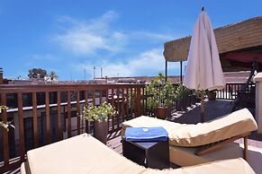 Riad Kalé Polis