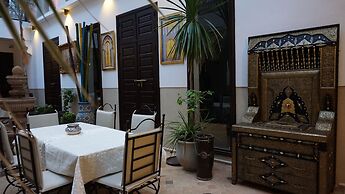 Riad Kalé Polis