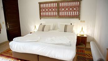 Riad Kalé Polis
