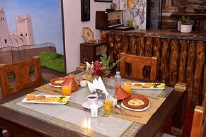 Riad Kalé Polis