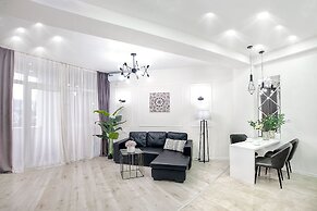 H&B apartments Mitskevichi
