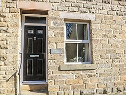 Corner Cottage