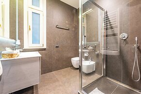 Andenis Tiber House