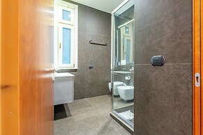 Andenis Tiber House