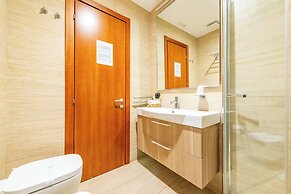 Andenis Tiber House