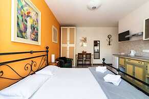 Monti Guesthouse