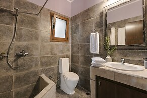 Paramithenio Village Beach Resort & Spa