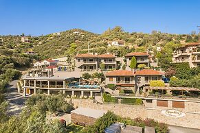 Paramithenio Village Beach Resort & Spa