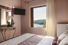 Paramithenio Village Beach Resort & Spa