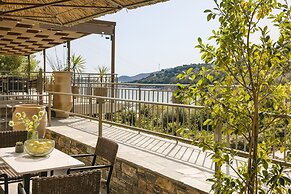 Paramithenio Village Beach Resort & Spa