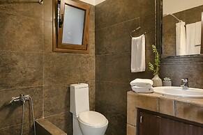 Paramithenio Village Beach Resort & Spa