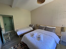 Tazart Lodge