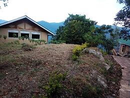Orugano Bwindi Lodge